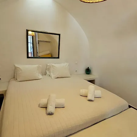 Kalitsi Canaves Apartment *